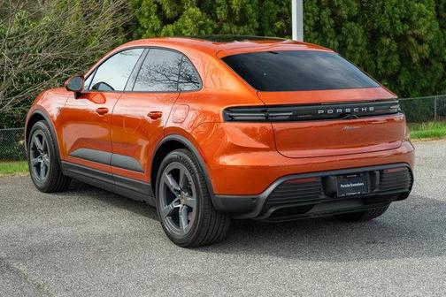 2025 Porsche Macan Electric