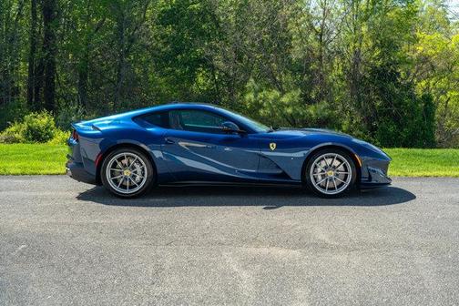 2018 Ferrari 812 Superfast Base