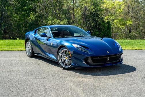 2018 Ferrari 812 Superfast Base