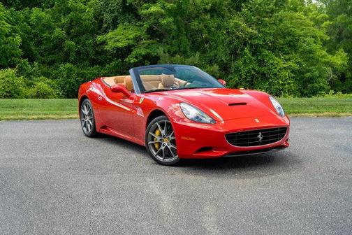 2013 Ferrari California Base