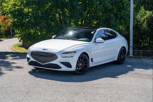 2022 Genesis G70 2.0T AWD