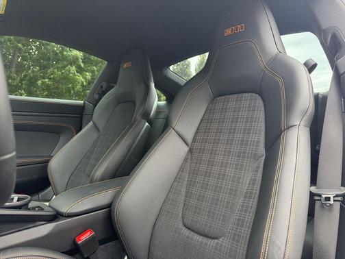 2026 Porsche 911 Carrera T