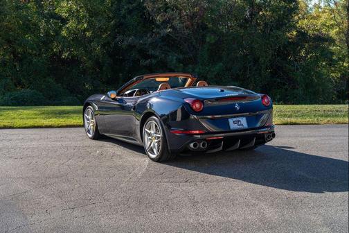 2015 Ferrari California T