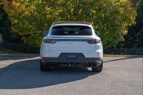 2023 Porsche Cayenne Cayenne