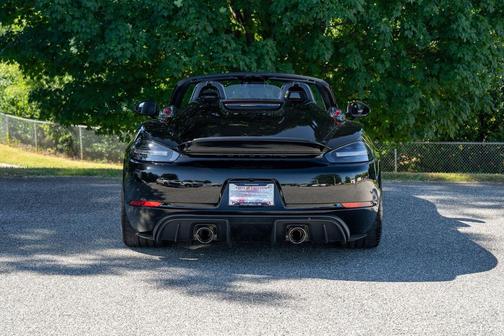 2024 Porsche 718 Spyder RS