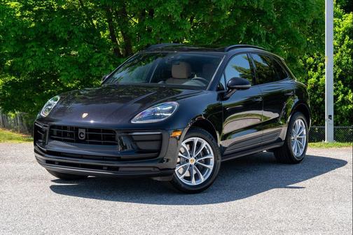 2026 Porsche Macan Macan