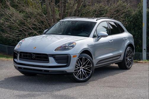 2026 Porsche Macan Base