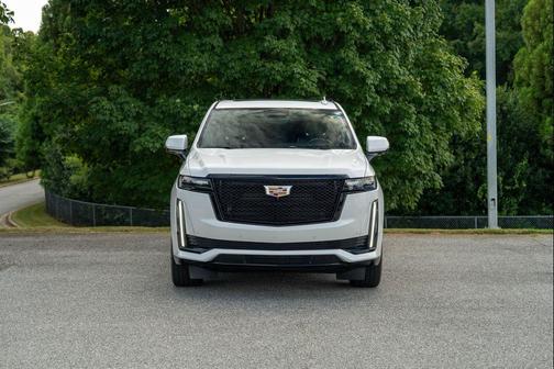 2023 Cadillac Escalade ESV Sport