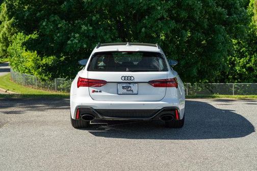 2023 Audi RS 6 Avant 4.0T