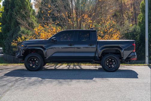 2024 Toyota Tacoma TRD Pro