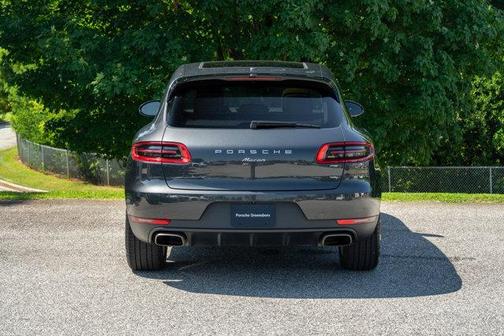 2018 Porsche Macan 4DR SUV AWD