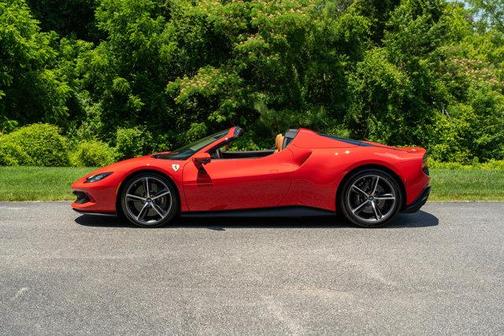 2024 Ferrari 296 GTS 2DR CONV