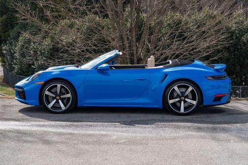 2022 Porsche 911 Turbo