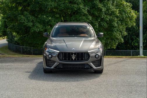 2022 Maserati Levante Modena