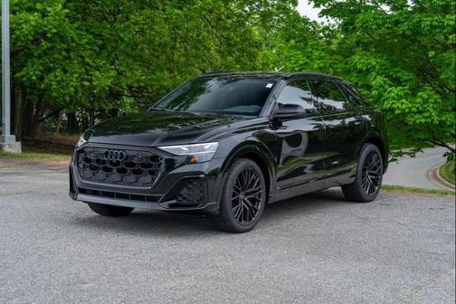 Mythos Black Metallic 2024 Audi SQ8 4.0T Premium Plus