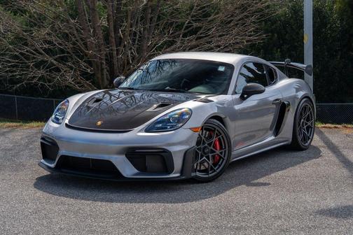 2025 Porsche 718 Cayman GT4 RS