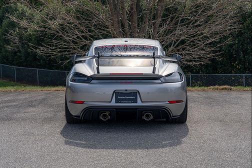 2025 Porsche 718 Cayman GT4 RS