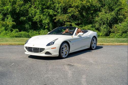 2016 Ferrari California T