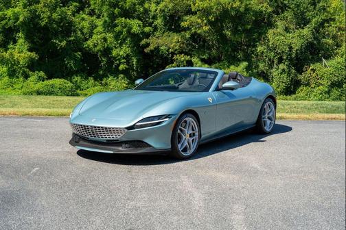 2024 Ferrari Roma Spider Coupe
