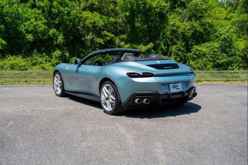 2024 Ferrari Roma Spider Coupe