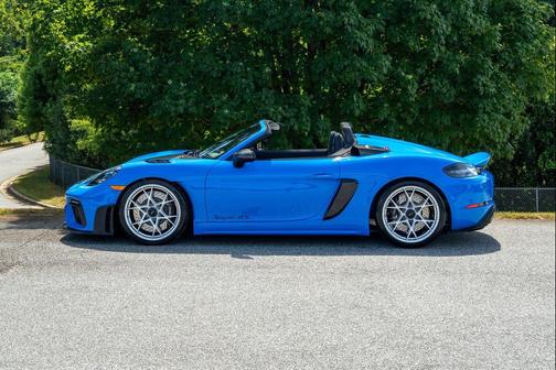 2025 Porsche 718 Spyder RS