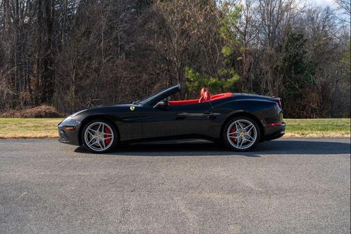 2015 Ferrari California T
