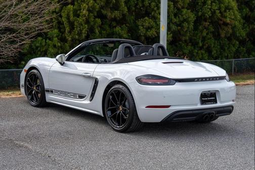 2024 Porsche 718 Boxster Style Edition