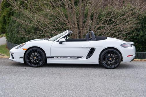 2024 Porsche 718 Boxster Style Edition