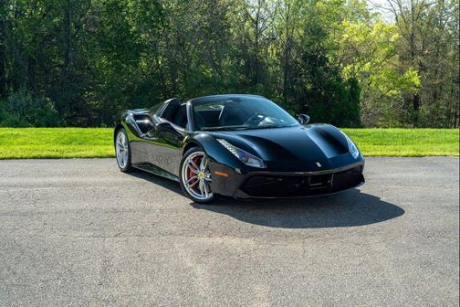 2017 Ferrari 488 Spider Base