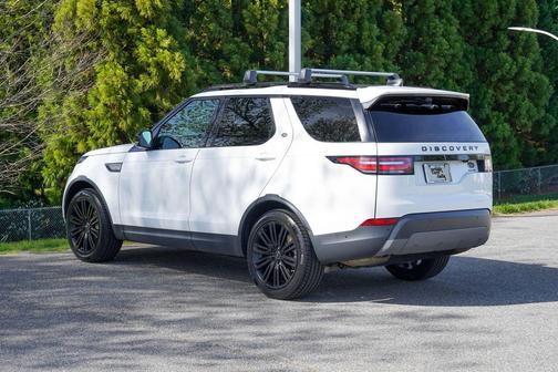 Fuji White 2018 Land Rover Discovery HSE LUXURY