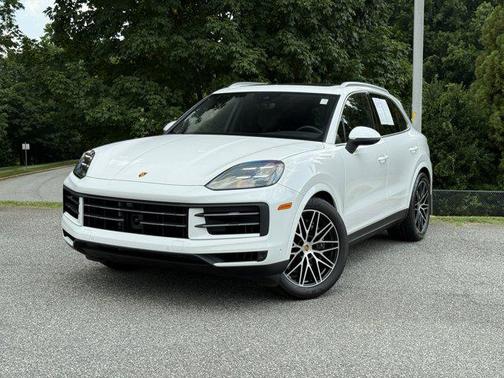2024 Porsche Cayenne AWD