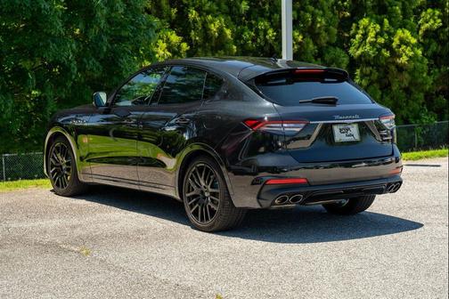 2024 Maserati Levante Modena Ultima