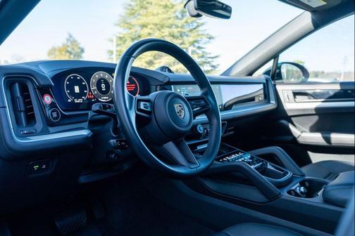 2024 Porsche Cayenne Cayenne