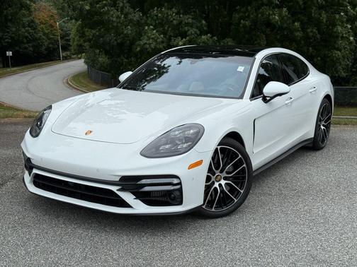 2021 Porsche Panamera Turbo S