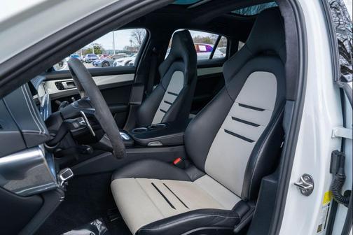 2021 Porsche Panamera Turbo S