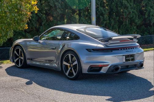 2021 Porsche 911 Turbo S