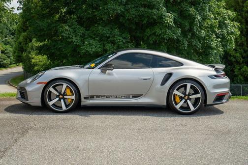 2021 Porsche 911 Turbo S