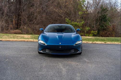 2024 Ferrari Roma Base