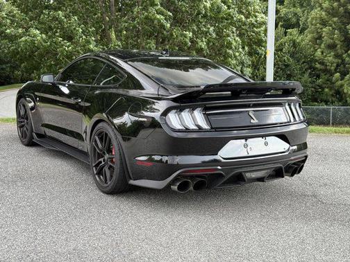 2020 Ford Shelby GT500 Base