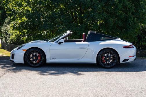 2018 Porsche 911 Targa 4 GTS