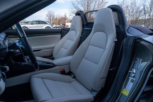 2025 Porsche 718 Boxster Base