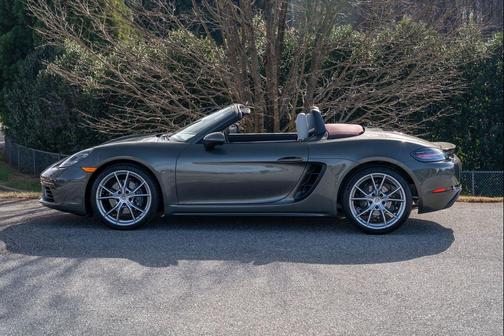 2025 Porsche 718 Boxster Base