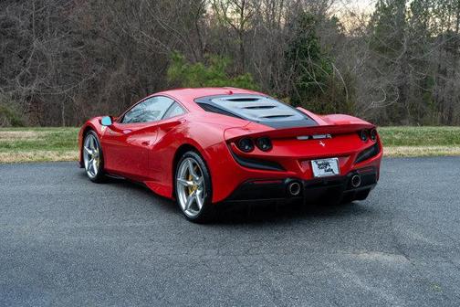 2021 Ferrari F8 Tributo Base