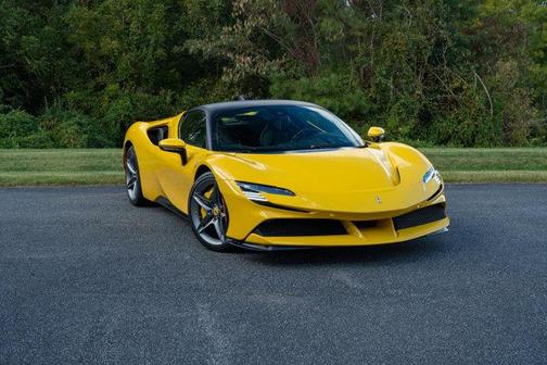 2023 Ferrari SF90 Stradale 2DR CPE