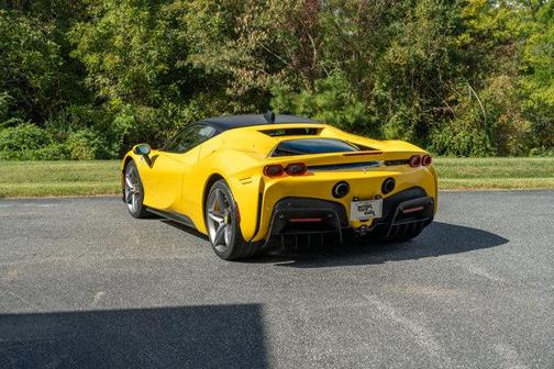 2023 Ferrari SF90 Stradale 2DR CPE