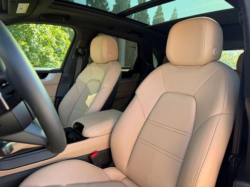 2025 Porsche Cayenne Cayenne
