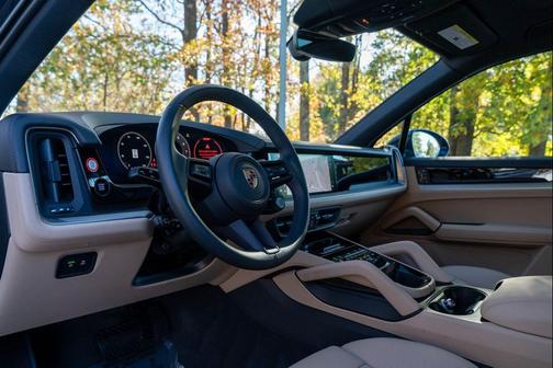 2025 Porsche Cayenne Cayenne