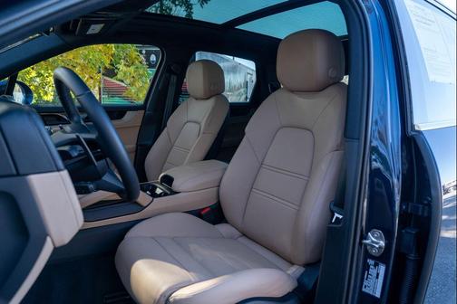 2025 Porsche Cayenne Cayenne