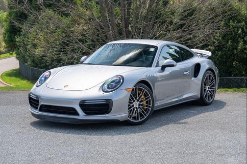 2018 Porsche 911 Turbo