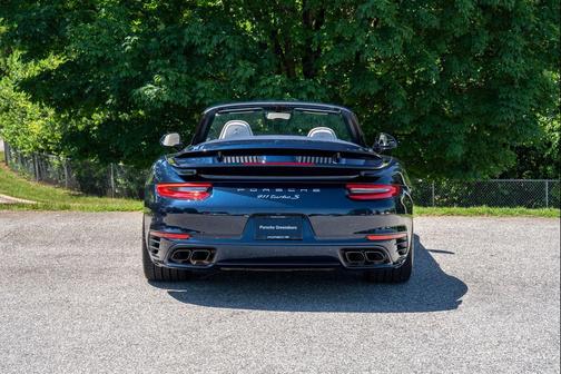 Chalk 2019 Porsche 911 Turbo